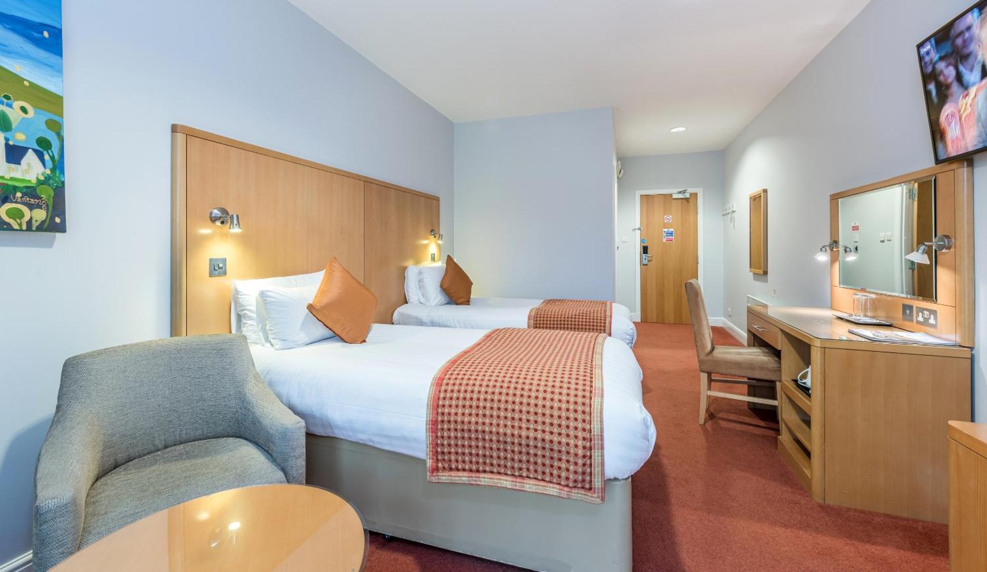 High Range Lodge Hotel アビーモア エクステリア 写真